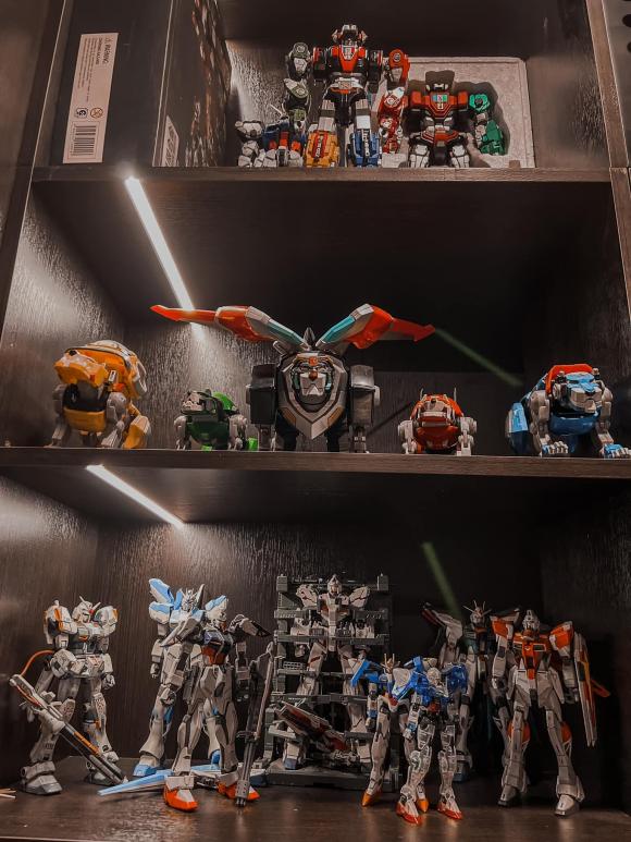 Nhạc sĩ Nguyễn Văn Chung hé lộ không gian sang trọng trong căn hộ mới-29