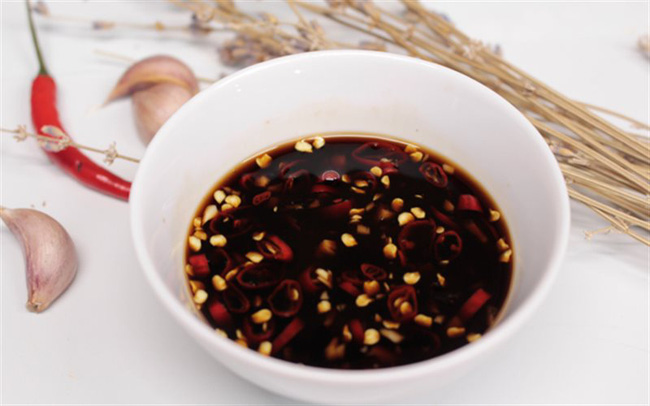 Có nồi chiên không dầu mà chưa thử làm vịt nướng thì quá phí: Ngon không kém vịt nướng ngoài quán luôn nha!-4