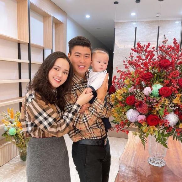 Quỳnh Anh đón sinh nhật bên gia đình, trung vệ Đỗ Duy Mạnh gửi lời nhắn đến vợ khi đang ở xa-9