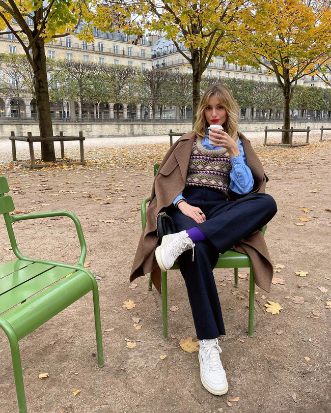 Học gái Pháp 12 cách phối đồ layer đủ ấm, nhưng không bị cồng kềnh dìm dáng-7