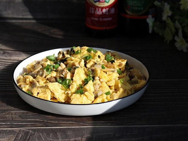 Cách làm trứng xào ngao đơn giản, vị mềm thơm ngon, giàu dinh dưỡng-10