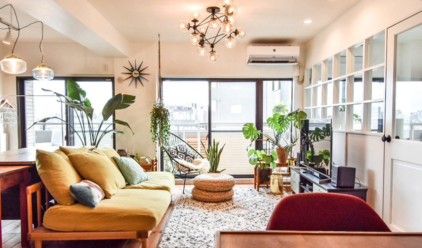 Ánh sáng dịu nhẹ trong ngôi nhà nhỏ đầy màu sắc, cho không gian bình dị mà cá tính-1