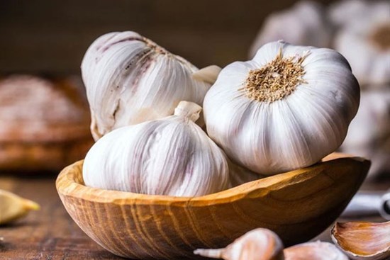 Dùng thuốc nam hỗ trợ điều trị COVID-19: Những người sau đây phải cân nhắc khi sử dụng