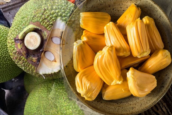 Mít Thái tràn về Hà Nội, giá rẻ ê hề chất đống đầy vỉa hè-15