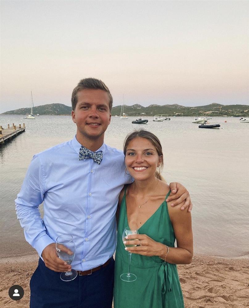 Cặp đôi hạnh phúc nhất MXH 3 phần bất lực, 7 phần nuông chiều cùng câu chuyện tình yêu đẹp như mơ hơn nửa thập kỷ-4