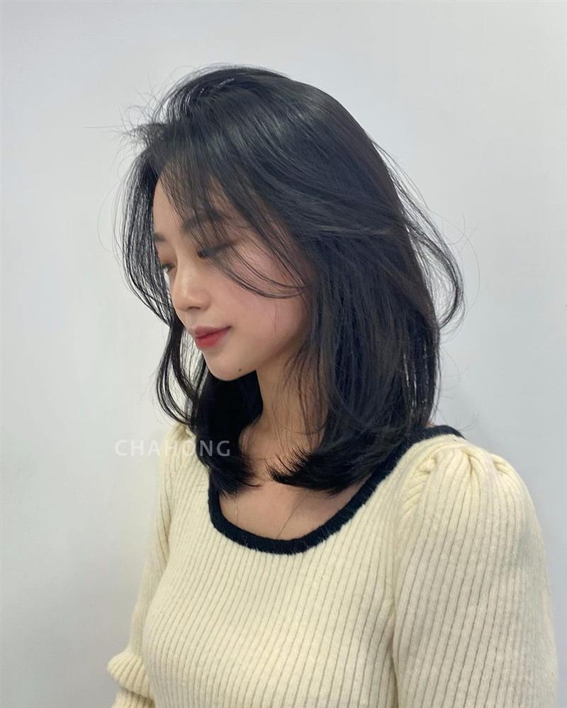 Ghim gấp kiểu tóc ngang vai hot nhất lúc này: Hack mặt thanh thoát hơn, Tết gặp ai cũng được khen xinh-15