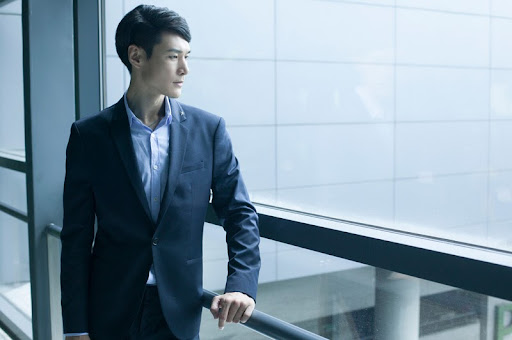 Mẹ bí mật sang tên sổ đỏ cho con gái rồi đẩy vợ chồng tôi ra đường, lời bà nói sau đó khiến tôi thấy nhục nhã vô cùng-2