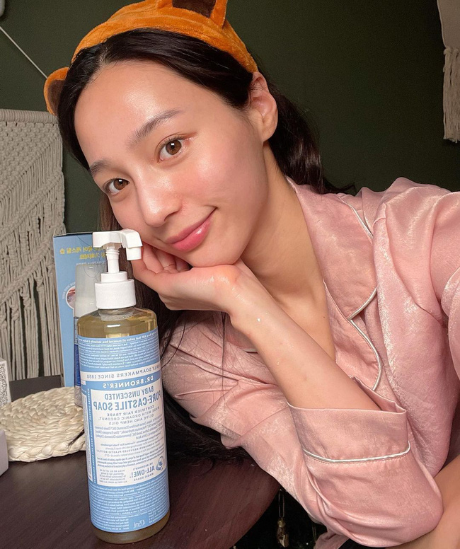 Buổi sáng rét đậm nhớ skincare đủ 4 bước này, da bạn sẽ căng mướt đến tận tối muộn-1