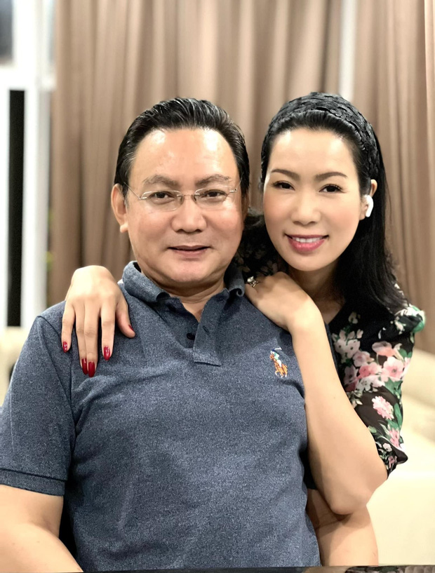 Hậu lùm xùm với Thương Tín, Trịnh Kim Chi tổ chức sinh nhật cho ông xã, nhan sắc con gái gây bất ngờ-1