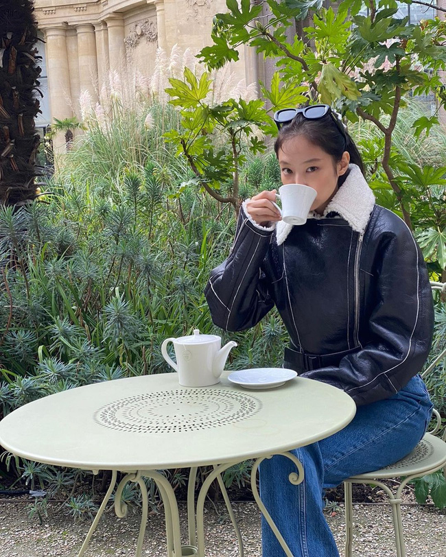 Mặc đẹp như sao Hàn ngày rét đậm với 12 set đồ ấm áp, vẫn tôn dáng đỉnh cao-6