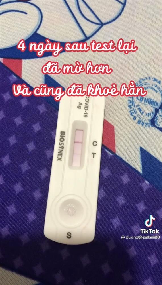 Mắc COVID-19, cô gái trẻ vẫn đi chơi để giải khuây cùng bạn bè từ quán ăn đến rạp chiếu phim rồi vô tư khoe lên TikTok?-3