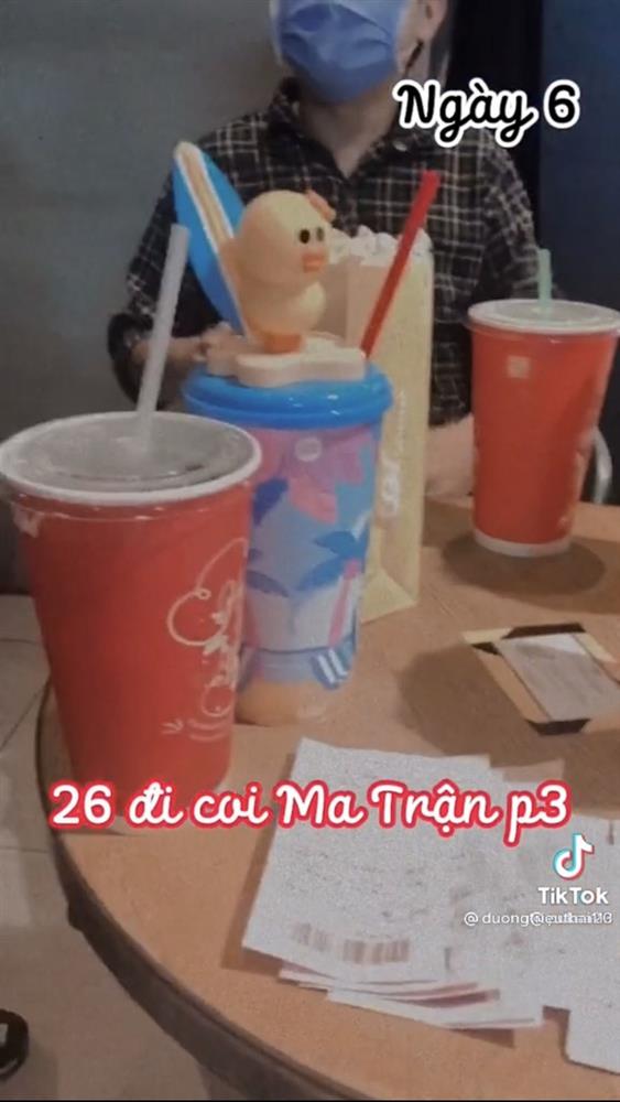 Mắc COVID-19, cô gái trẻ vẫn đi chơi để giải khuây cùng bạn bè từ quán ăn đến rạp chiếu phim rồi vô tư khoe lên TikTok?-5