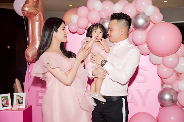 Super mom” Diệp Lâm Anh: Dù trong bất cứ hoàn cảnh nào, kể cả khi hôn nhân gặp vấn đề, con cái vẫn là ưu tiên hàng đầu-7