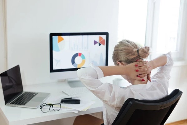 Nữ giáo viên 34 tuổi được chẩn đoán mắc ung thư dạ dày, bác sĩ tìm ra nguyên nhân đến từ thói quen uống trà hoa cúc-1