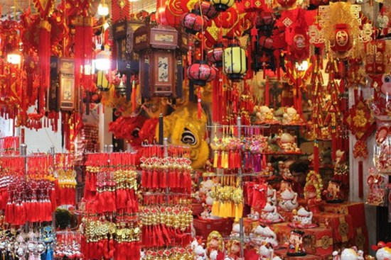 Thị trường đồ trang trí Tết Nhâm Dần bắt đầu sôi động, riêng mẫu mã hình linh vật con Hổ tiểu thương e dè vì lý do này