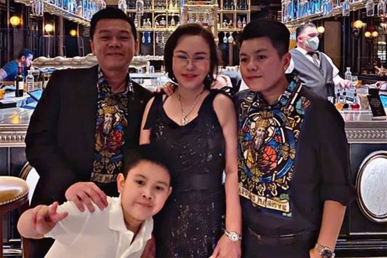 Cuộc sống hiện tại của gia đình đại gia thủy sản Diệu Hiền ra sao sau nhiều năm tuyên bố phá sản, con trai ly hôn vợ hot girl rồi sang Mỹ?