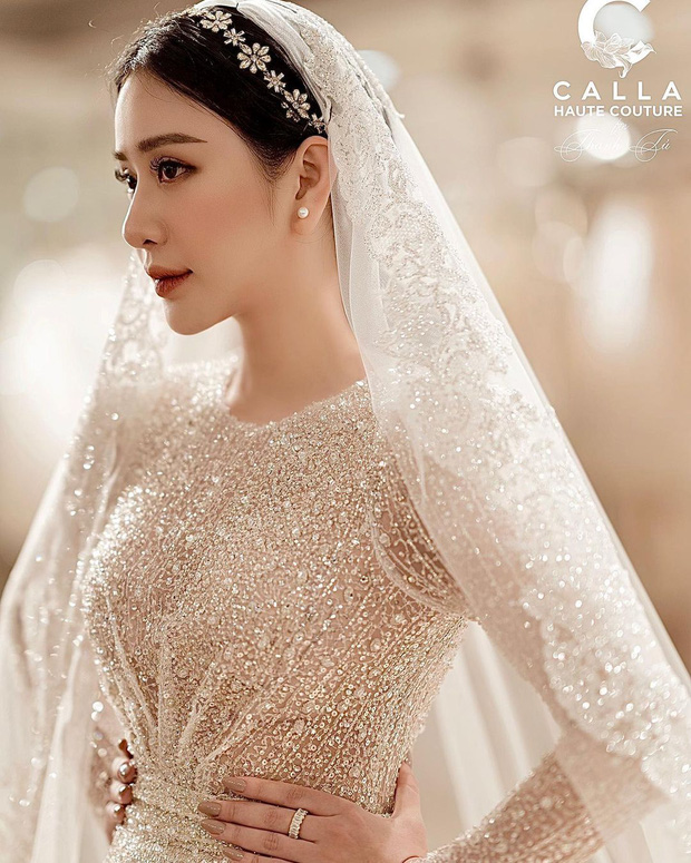 Rich kid bí ẩn nhất hội con nhà giàu Việt gia nhập đường đua bầu bí cuối năm, nhan sắc thần thái cứ gọi là đỉnh của chóp-4