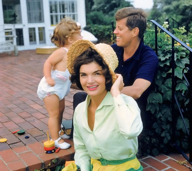 Cựu phu nhân Tổng thống Mỹ và đòn ghen đẳng cấp: Chỉ một câu nói trong buổi gặp mặt đã hạ knock-out cô đào sexy nhất Hollywood!-7