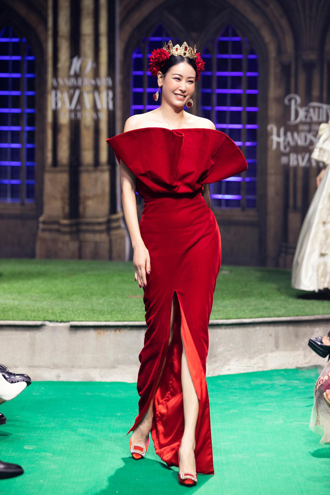 Những bà mẹ kế Vbiz: Đàm Thu Trang đậm khí chất nữ tổng tài, một cựu siêu mẫu có vẻ hơi sến?-16