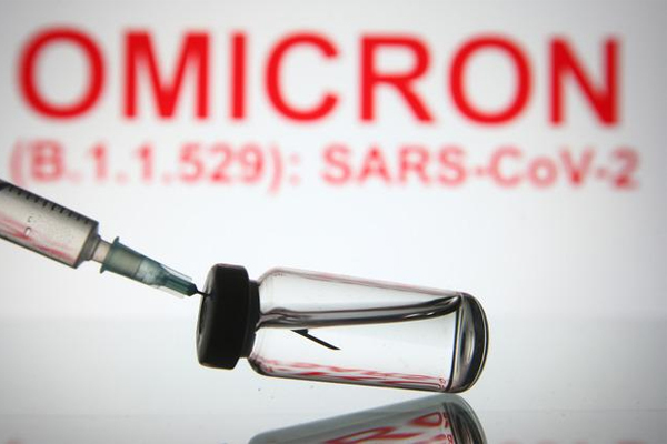 Triệu chứng nhiễm Omicron ở người đã tiêm 3 mũi vắc xin-1