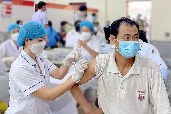 Cô giáo mầm non mệt mỏi đi test thì nhiễm Covid-19, đã lây sang 36 học sinh-5