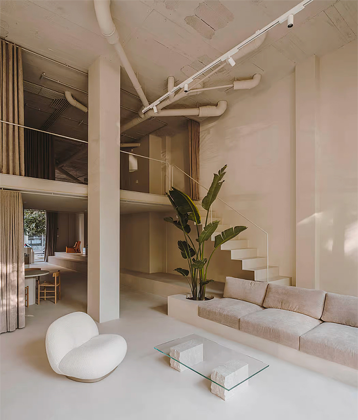 Phong cách kiến trúc hữu cơ biến một mảnh đất đơn điệu, ít giá trị thành studio độc lạ và đầy tính nghệ thuật-6