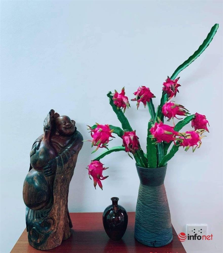 Cắt cành me rừng, bẻ nhánh táo mèo cắm chơi... mốt lạ 2021-10