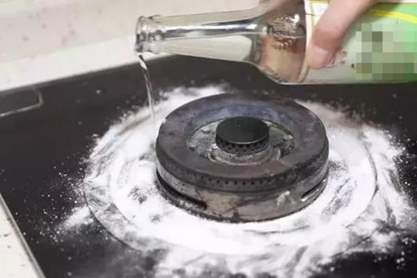 Luộc gà nên úp hay ngửa mới đúng? Nhiều người tiện tay làm sai mà không biết-2