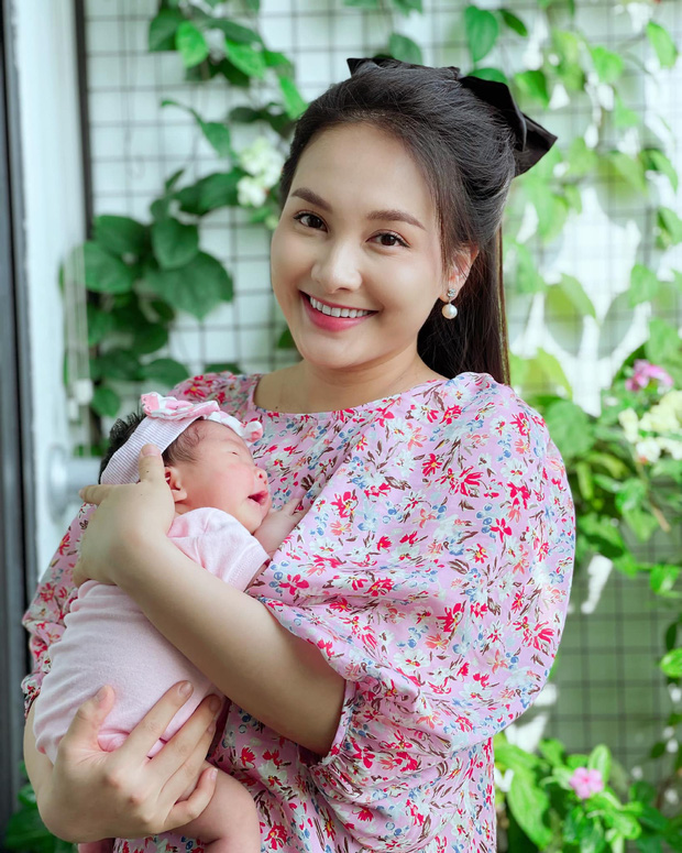 Bảo Thanh lộ vòng 2 lùm lùm, nghi vấn mang thai lần 3?-6