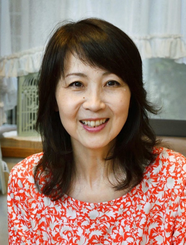 Nữ nhà văn bị ung thư ruột nhưng 19 năm không hề tái phát, lại trông trẻ hơn tuổi thật 20 năm: Bí quyết đến từ một bát canh rau vừa ngon lại rẻ-2