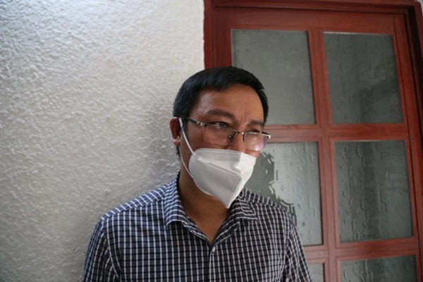 Vụ bé gái 8 tuổi bị bạo hành ở TP.HCM: Mẹ ruột đã bất lực như thế nào khi bị chồng cũ cấm cản gặp con?-1