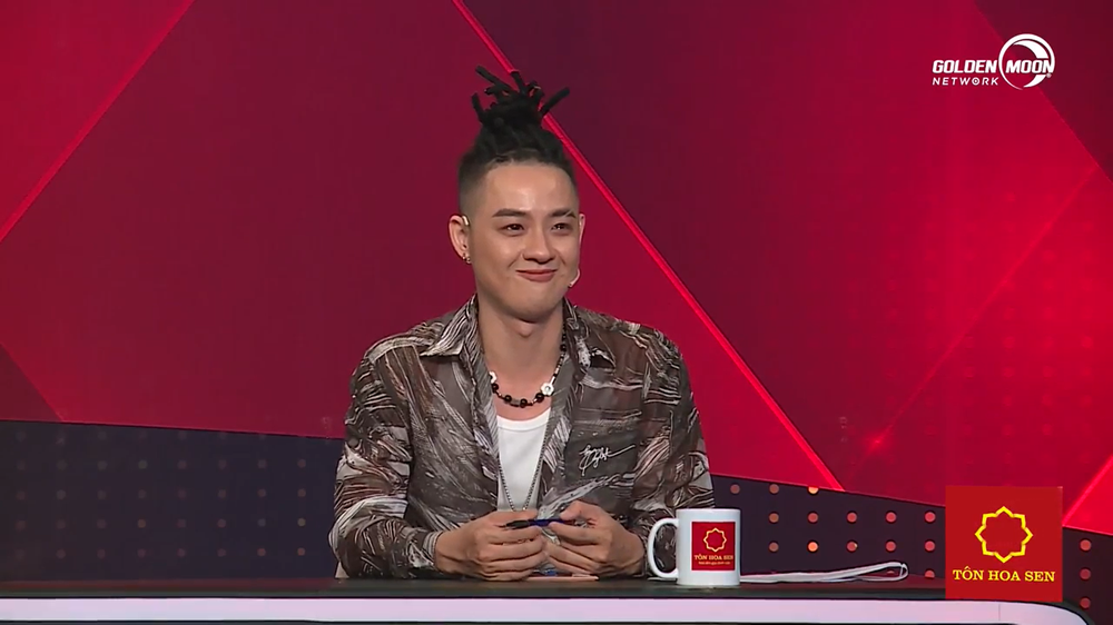 MC Quyền Linh: Tôi chỉ đứng trước cửa nhìn con rồi khóc, không dám bước vào nhà-3