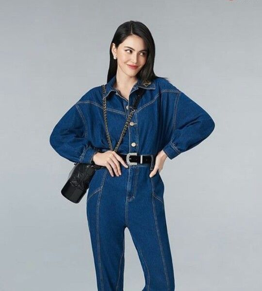 Học lỏm mỹ nhân người Thái cách diện quần jeans: Kín chân nhưng vẫn khoe dáng đẹp bất chấp-18