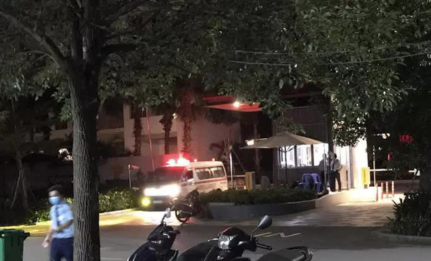 Cháu bé rơi từ tầng 28 chung cư xuống đất tử vong ở TP.HCM-1