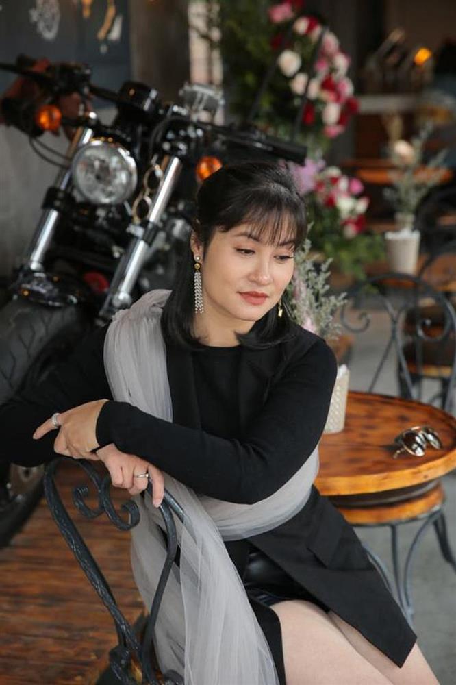 Chân dung người phụ nữ kém 11 tuổi khiến Quang Thắng nhảy xe container giữa đêm về gặp-9