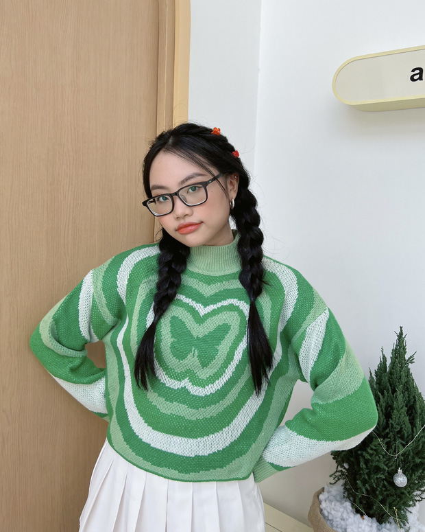 Phương Mỹ Chi lộ loạt dấu hiệu sức khoẻ đáng lo: Tay bầm tím, rụng tóc nghiêm trọng ở tuổi 18-5