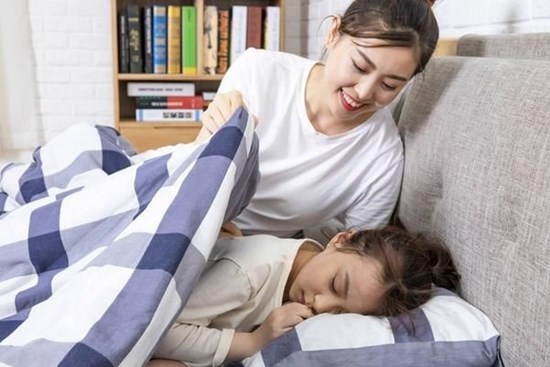 Trước khi ngủ 1 tiếng, bố mẹ nên làm 4 điều này để cải thiện IQ, EQ cho trẻ