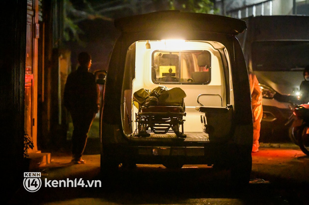 Vụ nổ bình gas kinh hoàng ở Hà Nội: 3 người tử vong khi đang ăn uống-3