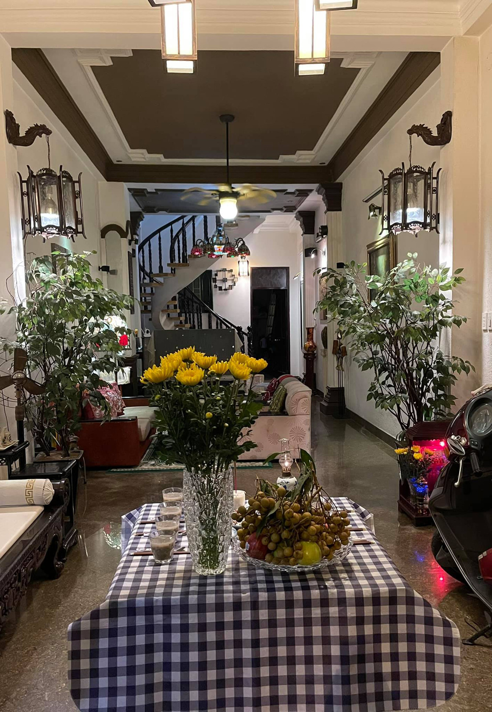 Cuộc sống của ca sĩ Quang Linh ở tuổi U60-2