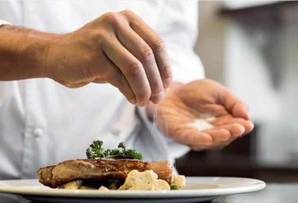 4 thói quen ăn uống dễ gây bệnh ung thư thực quản, hầu hết nhiều người đều đang mắc phải-2