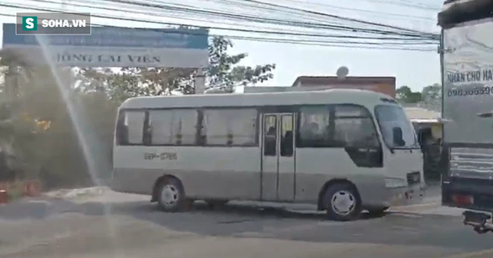 NÓNG: Công an làm việc với Tịnh thất Bồng Lai, nhiều chốt chặn lập từ vòng ngoài-5