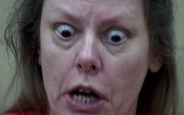 Đêm khuya nghe lại kỳ án gái bán hoa ra tay giết chết 7 khách hàng: Thủ đoạn không ghê tay, lật lại tuổi thơ dữ dội mới hiểu phần nào-1