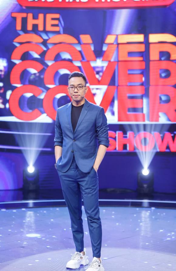 Nhạc sĩ Nguyễn Hồng Thuận tậu biệt thự mới trong những ngày đầu năm-3