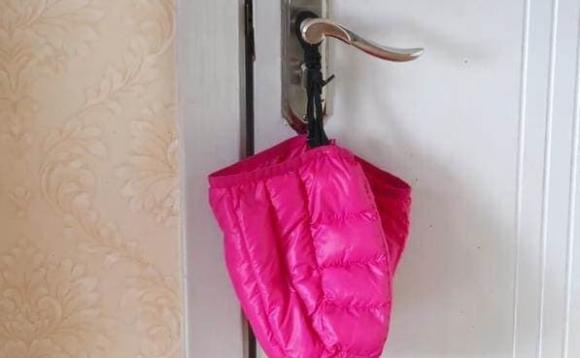 Cắt cái mũ ra khỏi áo cũ không mặc, quá tiện ích mà nhiều người bỏ phí!-4