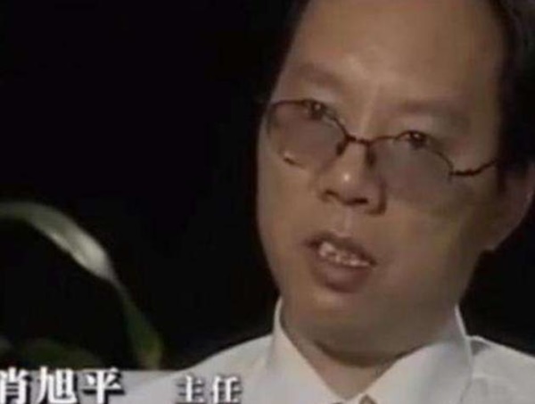 Cô gái bị câm điếc bẩm sinh bất ngờ cãi nhau với chồng sau 22 năm, trưởng làng tưởng bị hồ ly ám nhưng sự thật đằng sau mới bất ngờ-4