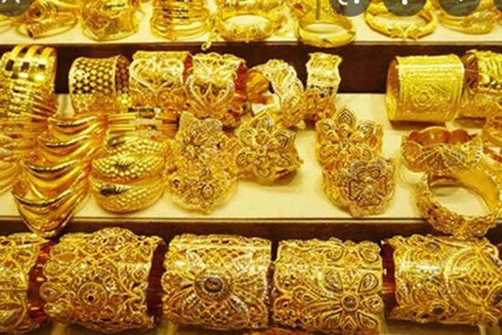 Giá vàng hôm nay 6/1: Đón tin tốt, bất ngờ tăng mạnh