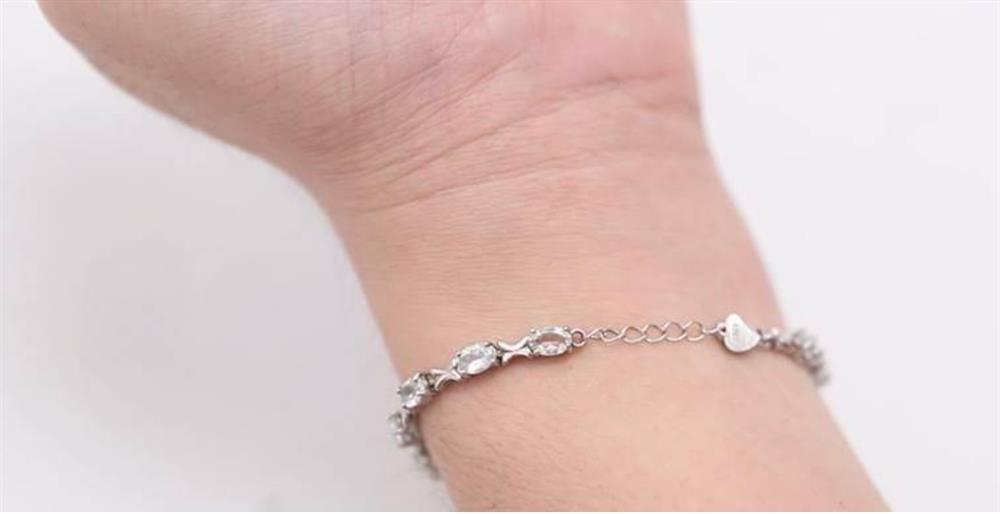 Có băng dính ở nhà mà không biết những mẹo hay ho này thì thật đáng tiếc-8