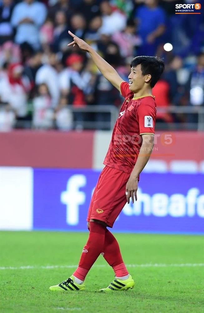 Ai sẽ thay Quế Ngọc Hải đeo băng đội trưởng của tuyển Việt Nam?-2