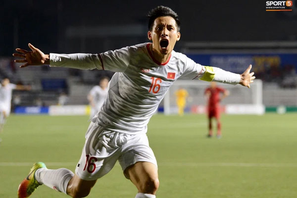 Cơ ngơi của cựu thủ quân Quế Ngọc Hải: Loạt hình ảnh khiến NHM trầm trồ-14