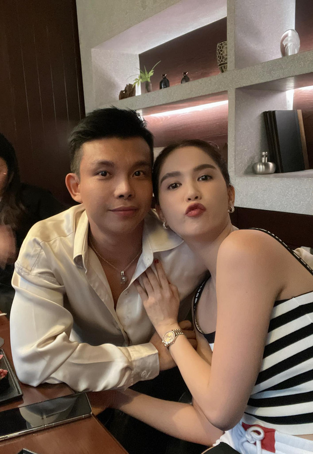 Lộ clip Kỳ Duyên nằm gọn trong lòng 1 người đàn ông, là nhân vật từng đụng chạm vòng 3 Ngọc Trinh-7